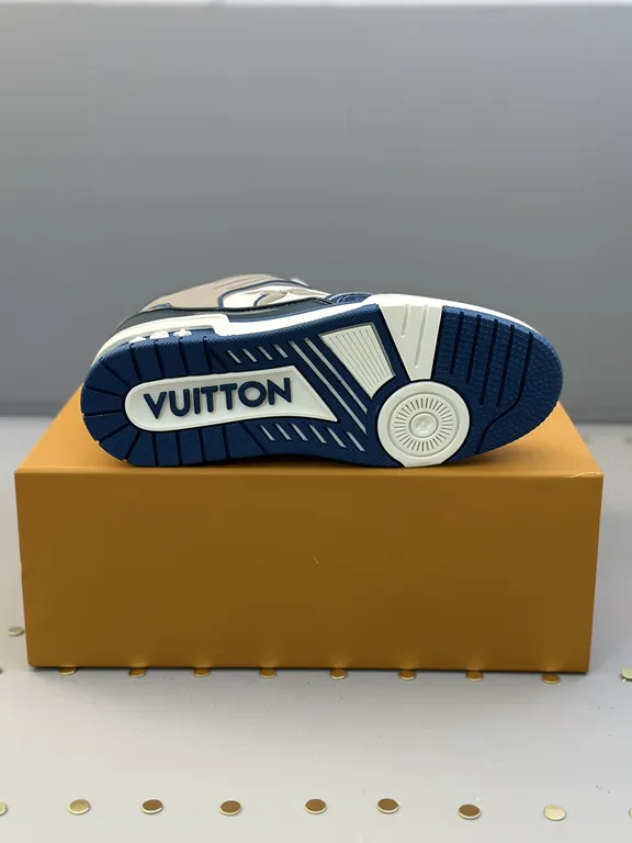 Louis Vuitton Shoe 